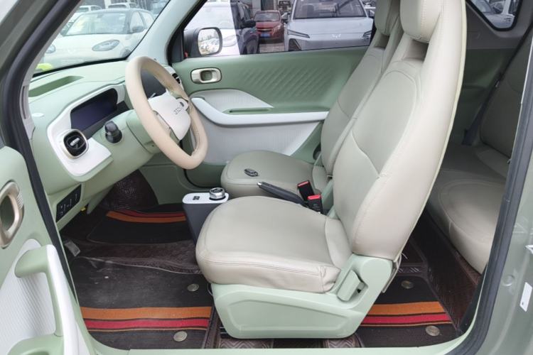 Used Geely Galaxy Panda 2025 210km Panda Rider Left Front Seat