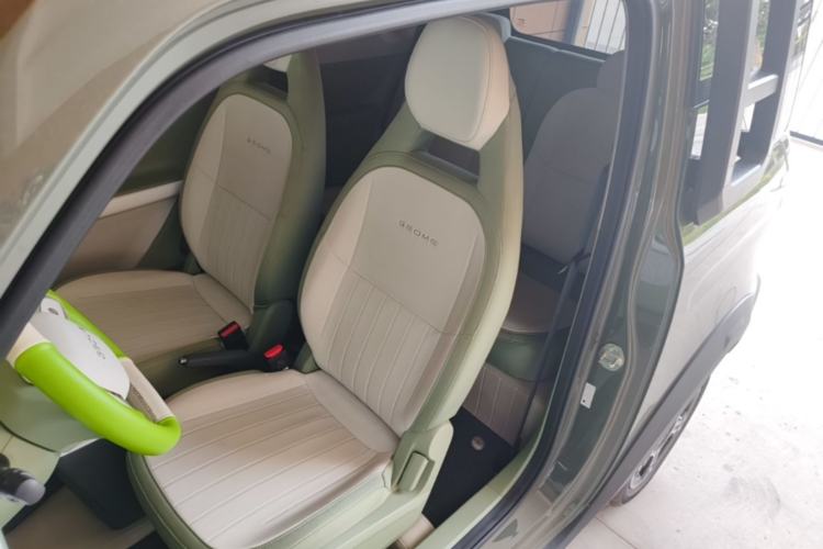 Used Geely Galaxy Panda 2025 210km Panda Rider Left Front Seat