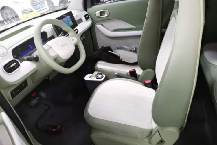 Used Geely Galaxy Panda 2025 210km Panda Rider Left Front Seat