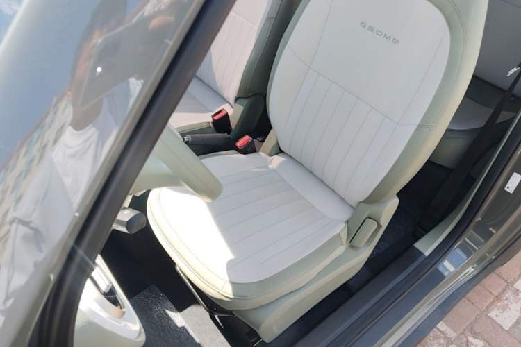 Used Geely Galaxy Panda 2025 210km Panda Rider Left Front Seat