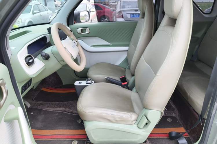 Used Geely Galaxy Panda 2025 210km Panda Rider Left Front Seat