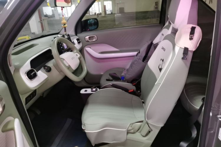 Used Geely Galaxy Panda 2025 210km Panda Rider Left Front Seat
