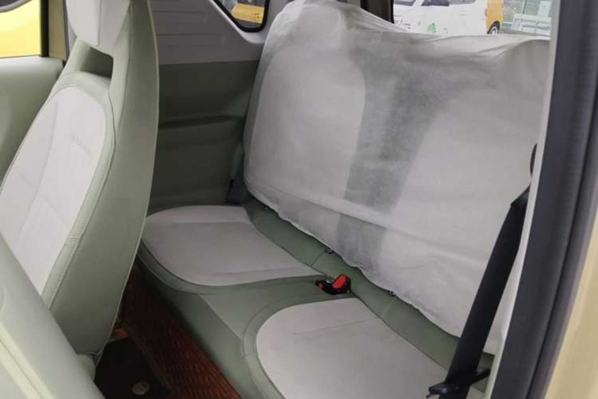 Used Geely Galaxy Panda 2025 210km Panda Rider Left Rear Seat
