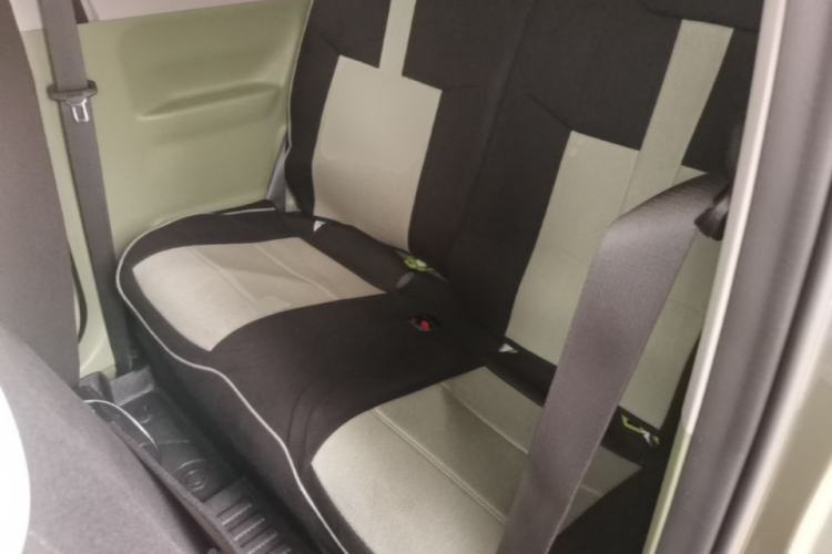 Used Geely Galaxy Panda 2025 210km Panda Rider Left Rear Seat