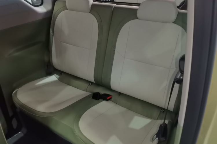 Used Geely Galaxy Panda 2025 210km Panda Rider Left Rear Seat