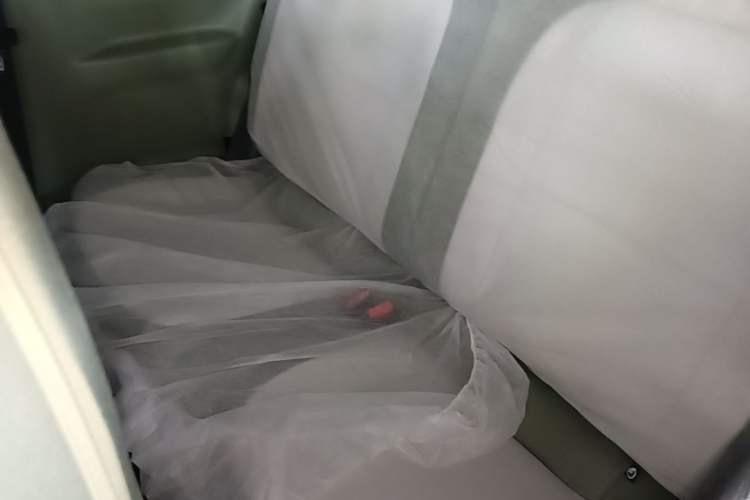 Used Geely Galaxy Panda 2025 210km Panda Rider Left Rear Seat