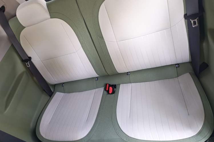 Used Geely Galaxy Panda 2025 210 km – Yuanqi Bear Left Rear Seat