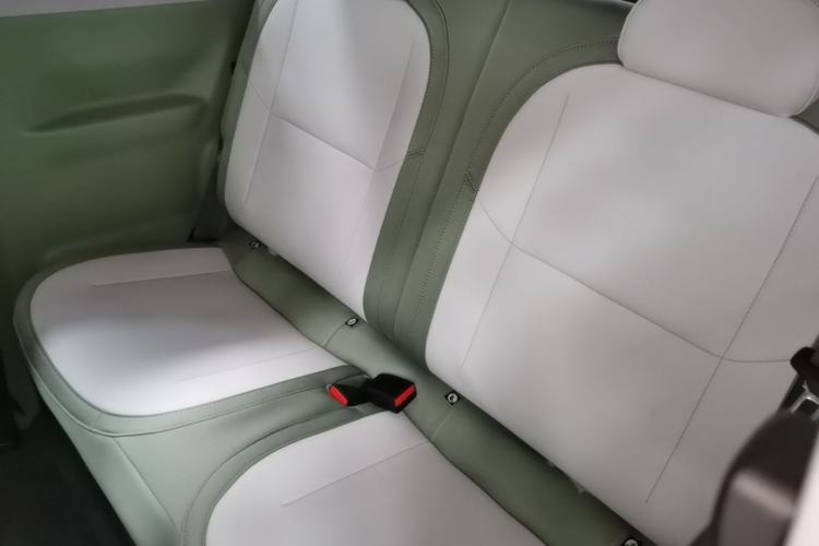 Used Geely Galaxy Panda 2025 210km Panda Rider Left Rear Seat
