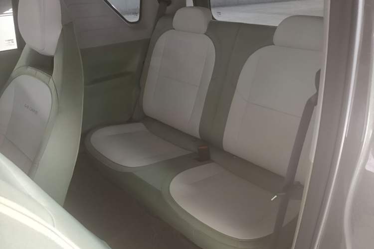 Used Geely Galaxy Panda 2025 210km Panda Rider Left Rear Seat