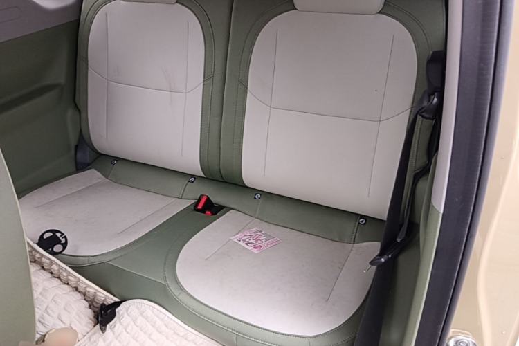 Used Geely Galaxy Panda 2025 210km Panda Rider Left Rear Seat