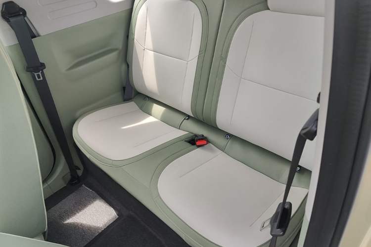 Used Geely Galaxy Panda 2025 210km Panda Kart Left Rear Seat