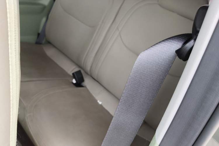 Used Geely Galaxy Panda 2025 210km Panda Rider Left Rear Seat