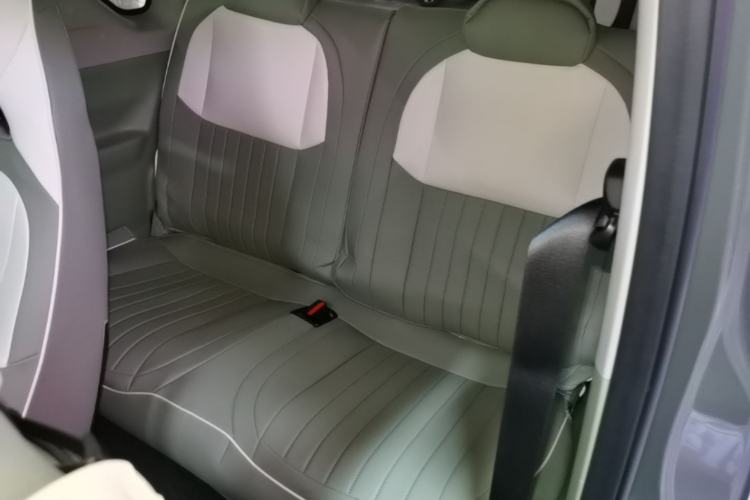 Used Geely Galaxy Panda 2025 210km Panda Rider Left Rear Seat