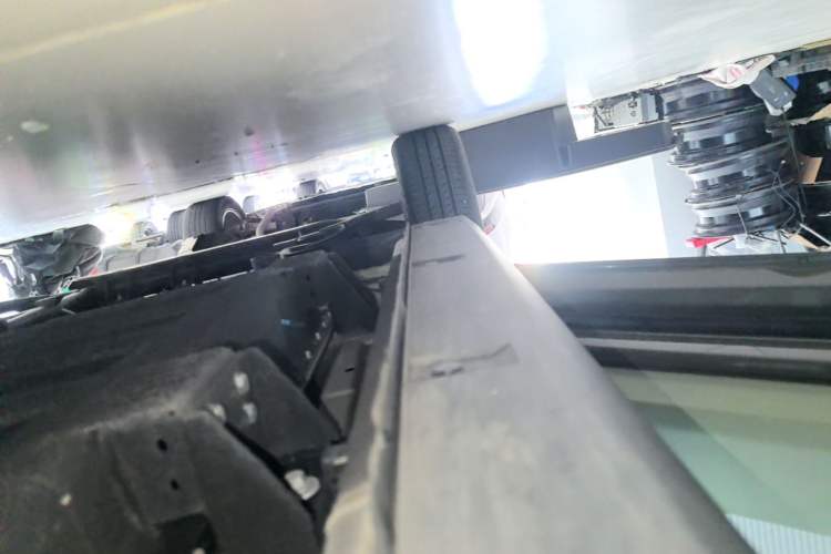 Used Geely Galaxy Panda 2025 210km Panda Rider Left Side Sill