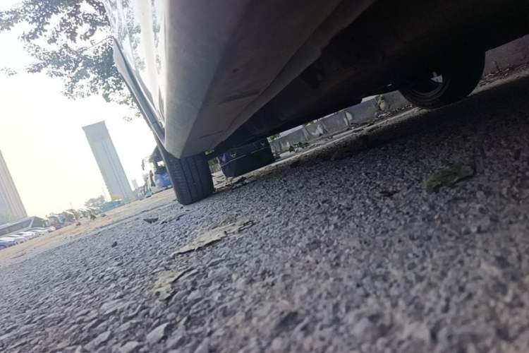 Used Geely Galaxy Panda 2025 210km Panda Rider Left Side Sill