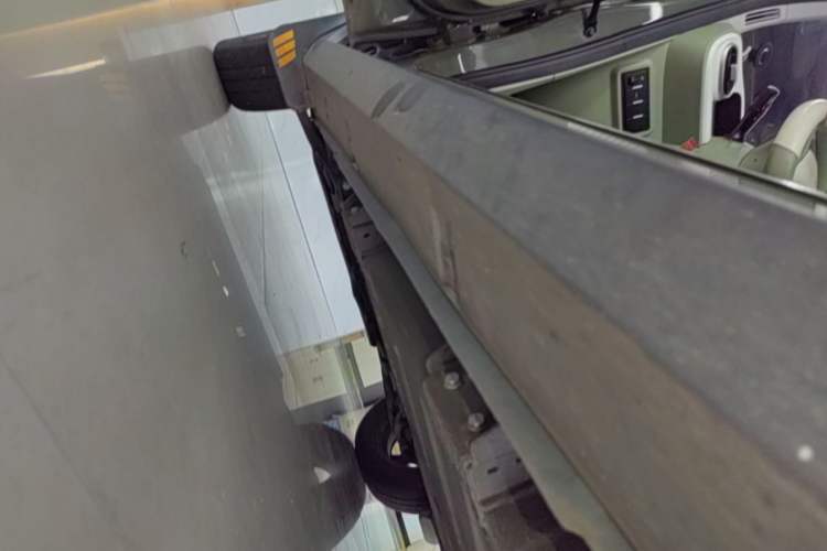 Used Geely Galaxy Panda 2025 210km Panda Rider Left Side Sill