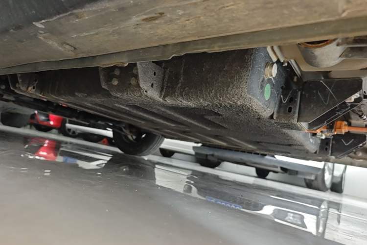 Used Geely Galaxy Panda 2025 210km Panda Rider Left Side Sill