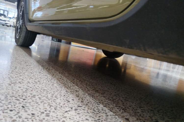 Used Geely Galaxy Panda 2025 210km Panda Rider Left Side Sill