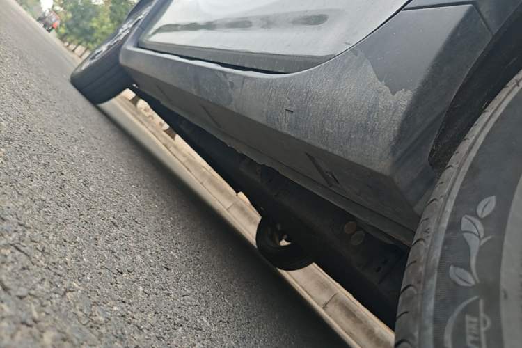 Used Geely Galaxy Panda 2025 210km Panda Rider Left Side Sill