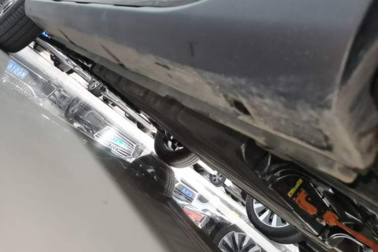 Used Geely Galaxy Panda 2025 210km Panda Rider Left Side Sill
