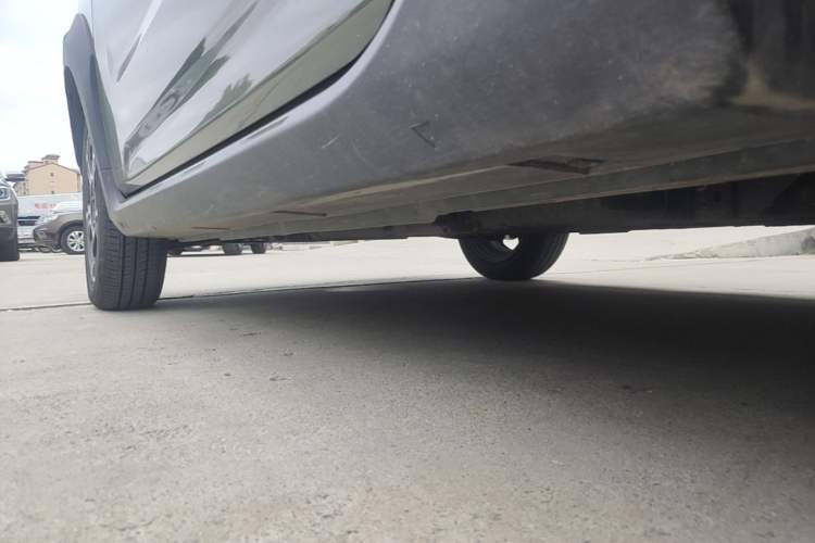 Used Geely Galaxy Panda 2025 210km Panda Rider Left Side Sill
