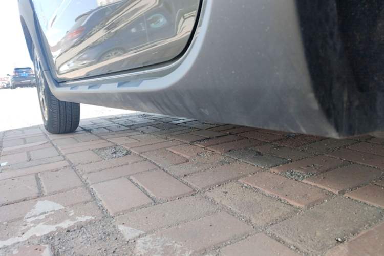 Used Geely Galaxy Panda 2025 210km Panda Rider Left Side Sill