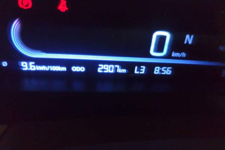 Used Geely Galaxy Panda 2025 210km Panda Rider Odometer Close Up
