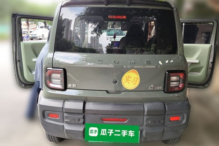 Used Geely Galaxy Panda 2025 210km Panda Rider Rear