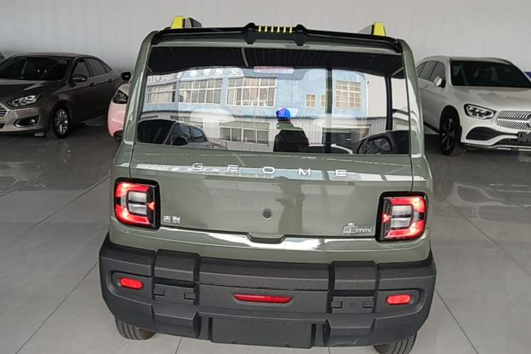 Used Geely Galaxy Panda 2025 210km Panda Rider Rear