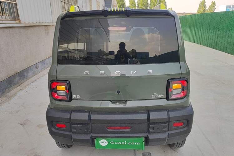 Used Geely Galaxy Panda 2025 210km Panda Rider Rear