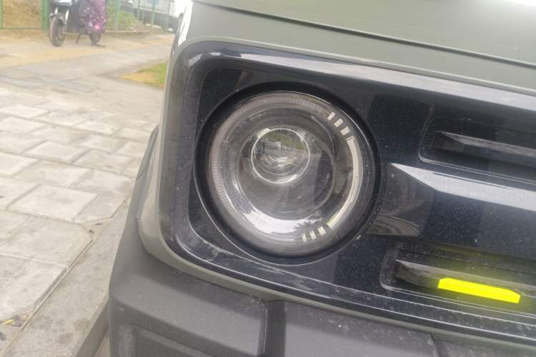 Used Geely Galaxy Panda 2025 210km Panda Rider Right Front Headlight