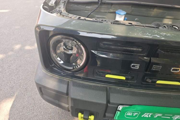 Used Geely Galaxy Panda 2025 210km Panda Rider Right Front Headlight