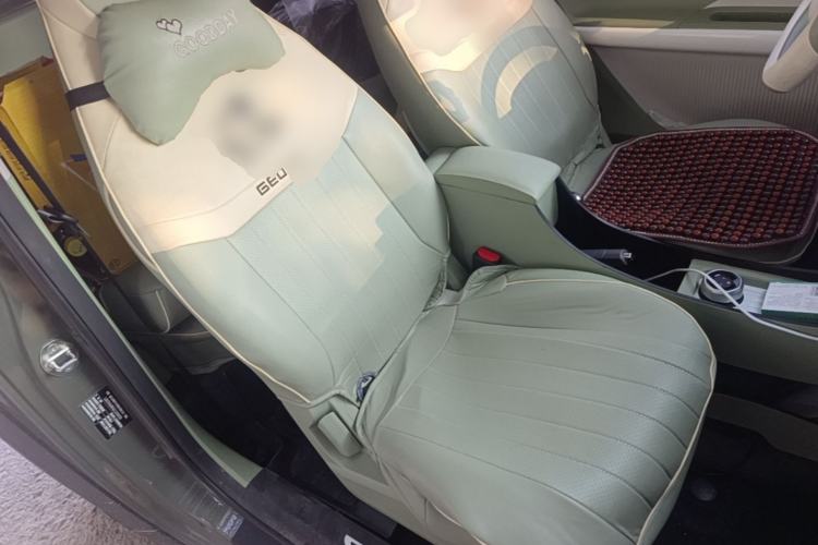 Used Geely Galaxy Panda 2025 210km Panda Rider Right Front Seat