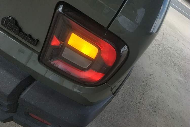 Used Geely Galaxy Panda 2025 210km Panda Rider Right Rear Taillight