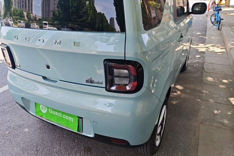 Used Geely Galaxy Panda 2025 210 km – Yuanqi Bear Right Rear Taillight