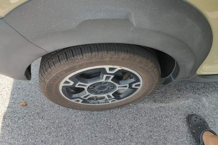Used Geely Galaxy Panda 2025 210km Panda Rider Right Rear Wheel Hub