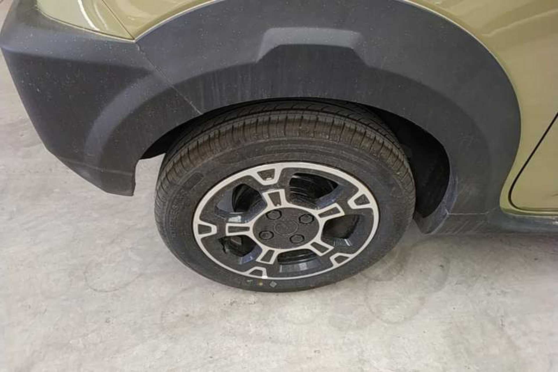 Used Geely Galaxy Panda 2025 210km Panda Rider Right Rear Wheel Hub