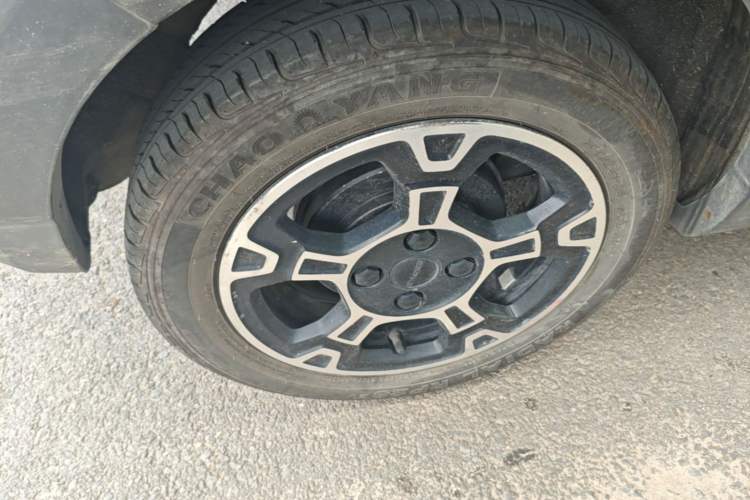 Used Geely Galaxy Panda 2025 210km Panda Rider Right Rear Wheel Hub