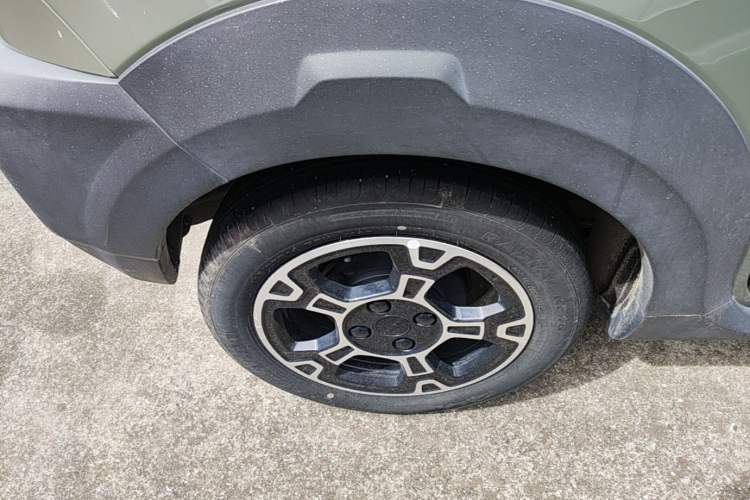 Used Geely Galaxy Panda 2025 210km Panda Rider Right Rear Wheel Hub