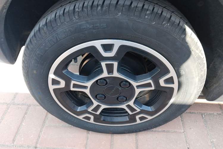 Used Geely Galaxy Panda 2025 210km Panda Rider Right Rear Wheel Hub