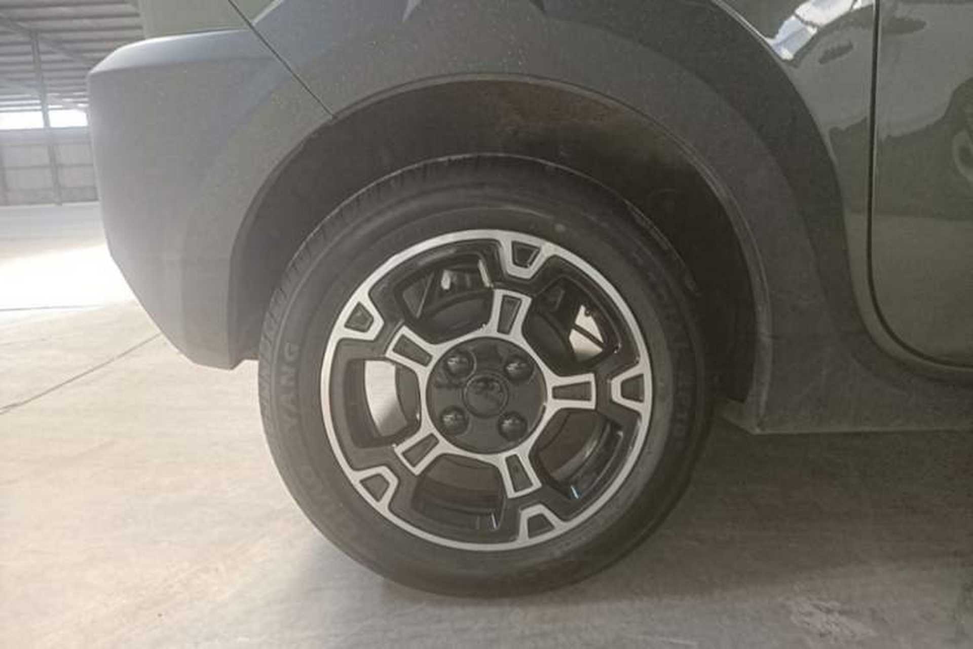 Used Geely Galaxy Panda 2025 210km Panda Rider Right Rear Wheel Hub