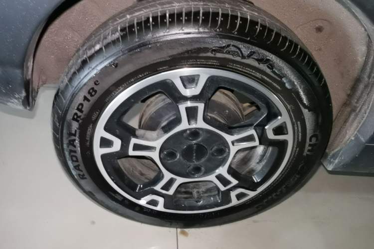 Used Geely Galaxy Panda 2025 210km Panda Rider Right Rear Wheel Hub