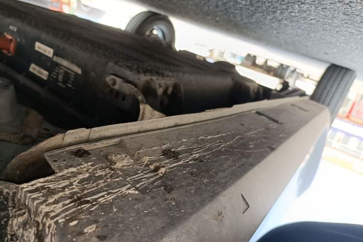 Used Geely Galaxy Panda 2025 210km Panda Rider Right Side Sill