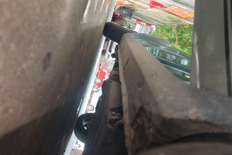 Used Geely Galaxy Panda 2025 210km Panda Rider Right Side Sill