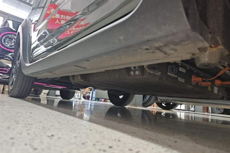 Used Geely Galaxy Panda 2025 210km Panda Rider Right Side Sill