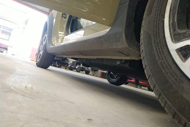 Used Geely Galaxy Panda 2025 210km Panda Rider Right Side Sill