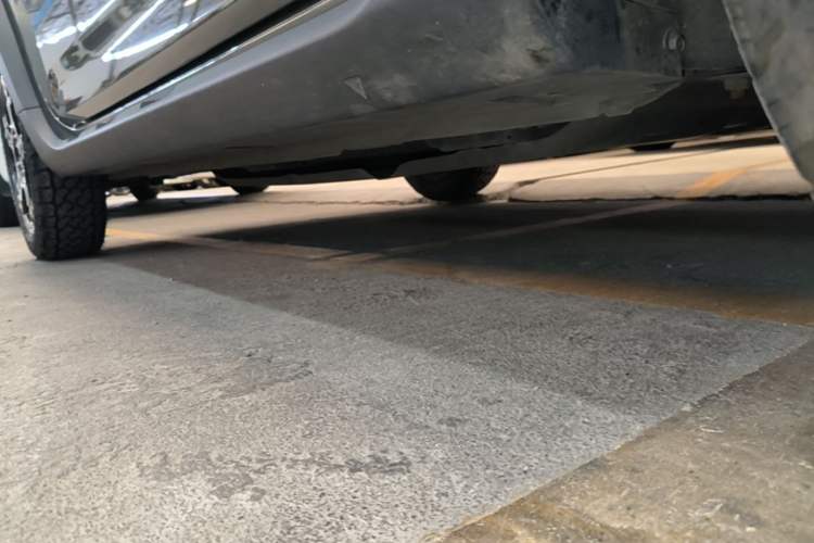 Used Geely Galaxy Panda 2025 210km Panda Rider Right Side Sill