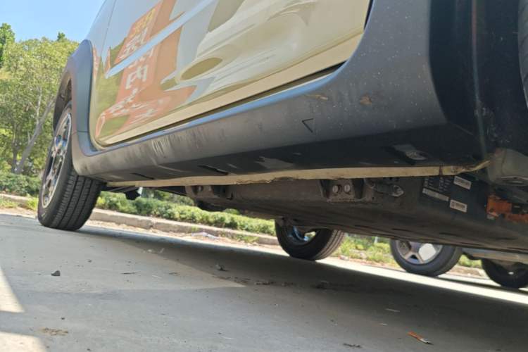 Used Geely Galaxy Panda 2025 210km Panda Rider Right Side Sill