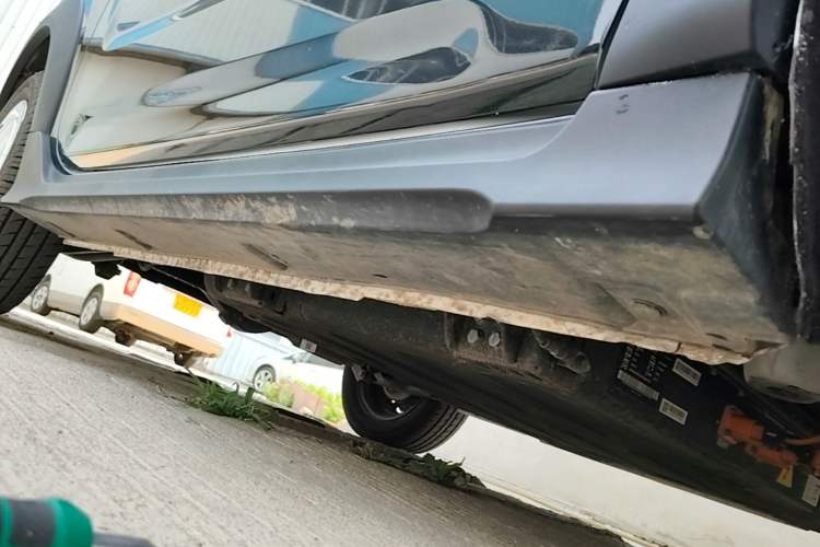 Used Geely Galaxy Panda 2025 210km Panda Kart Right Side Sill