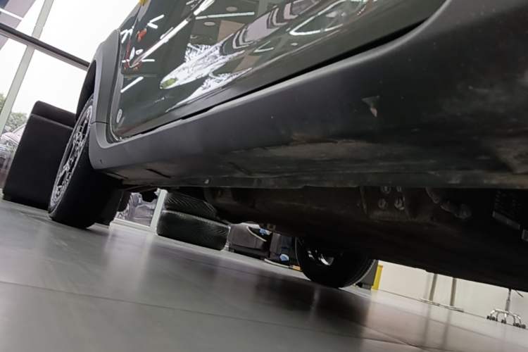 Used Geely Galaxy Panda 2025 210km Panda Rider Right Side Sill